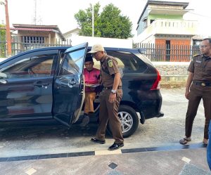 Kejaksaan Tahan Kadisdik Aceh Tengah dalam Kasus APE