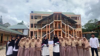 Belasan Juta Donasi Terkumpul dari Murid SD IT Cendekia Takengon Untuk Palestina