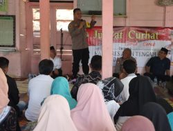 Di Kampung Serule Wakapolres Aceh Tengah Disambut Ramah Warga Dan Ditepung Tawar