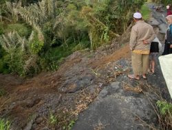 Longsor dan Jalan Amblas Terjadi di Tansaran Bidin Bener Meriah