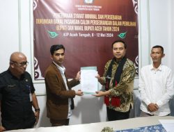 Bawa 6918 KTP, Pasangan Irmansyah dan Azza Afri Saufa daftar ke KIP Aceh Tengah