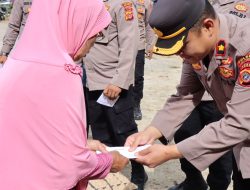 Wakapolres Aceh Tengah Salurkan 20 Paket Sembako Pada Warga Kurang Mampu Di Kecamatan Kebayakan