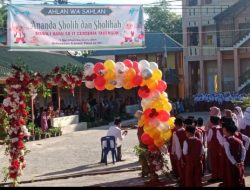 96 Siswa Baru SD IT Cendekia Takengon Ikuti Kegiatan Penyerahen ari Wali ku Tengku Guru