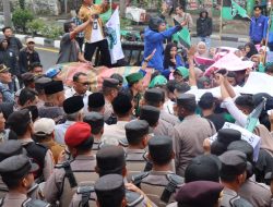 Polres Aceh Tengah Kerahkan Ratusan Personel Amankan Unjuk Rasa Mahasiswa