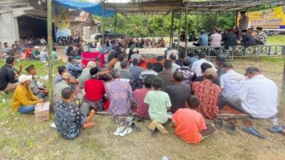 300an Tim Pemenangan Haili Yoga – Muchsin Hasan Kecamatan Rusip Dikukuhkan