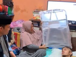 Matras Dicubitus dan Walker untuk Badillah Rifal Penderita Diagnosa Tumor Otak dari Hamas