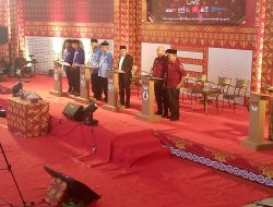 Ketua KIP Bener Meriah Beri Pesan Penting kepada Paslon Peserta Debat