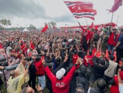 Puluhan Ribu Massa Hadiri Kampanye Akbar Muallem – Dek Fadh di Aceh Utara