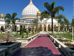 Jumat Pertama Setelah Pilkada, Haili Yoga Muadzin di Masjid Agung Ruhama Takengon