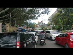 H+5 Lebaran, Parkiran Masjid Agung Ruhama Takengon Penuh