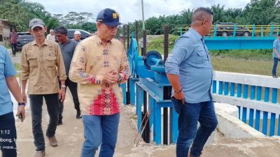 Tanggapi Aduan Masyarakat, Komisi II DPRK Aceh Utara Gandeng Kadis Terkaiy Kunjungi Bendungan Krueng Pase